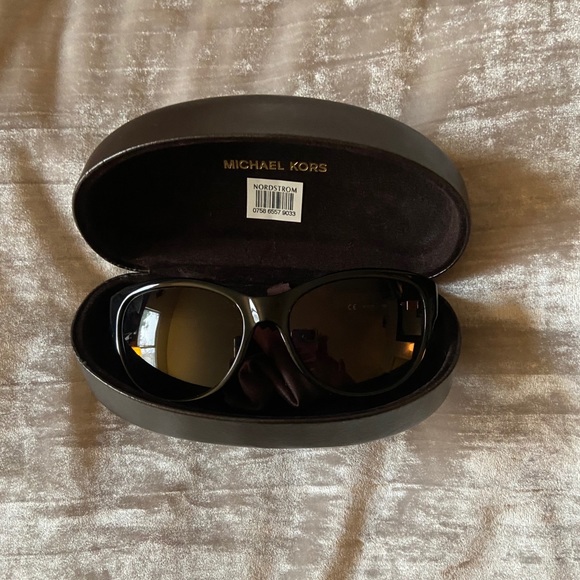 Michael Kors cat eye sunglasses tortoise main image 7